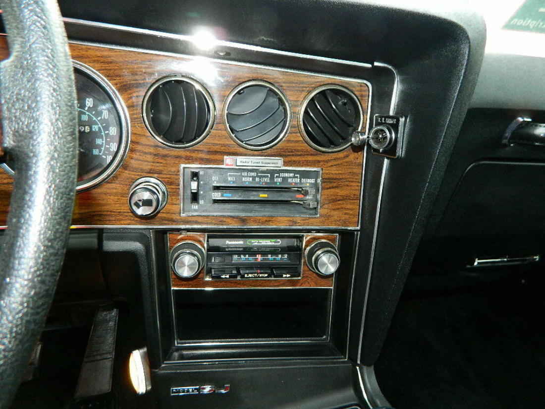 1977 Pontiac Grand Prix - photo 12