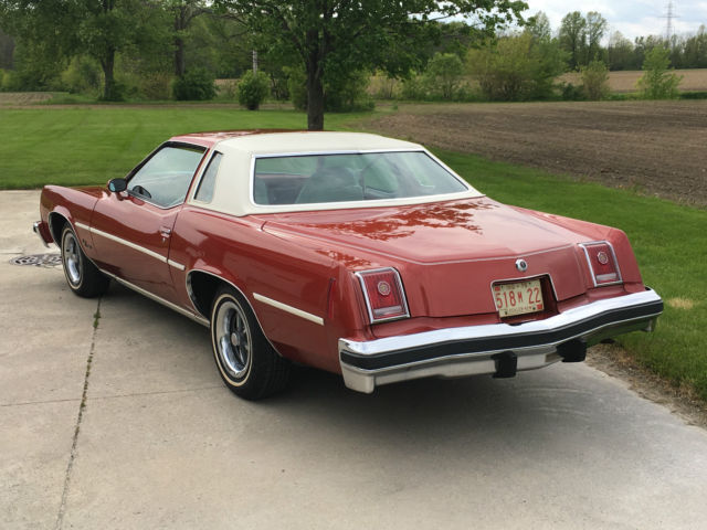 1977 Pontiac Grand Prix SJ - photo 2