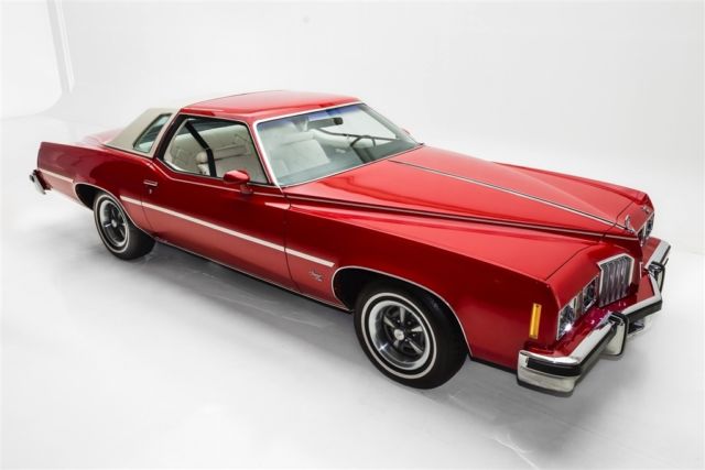 1977 Pontiac Grand Prix (TIME BUBBLE CAR) - photo 2