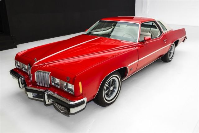 1977 Pontiac Grand Prix (TIME BUBBLE CAR) - photo 6