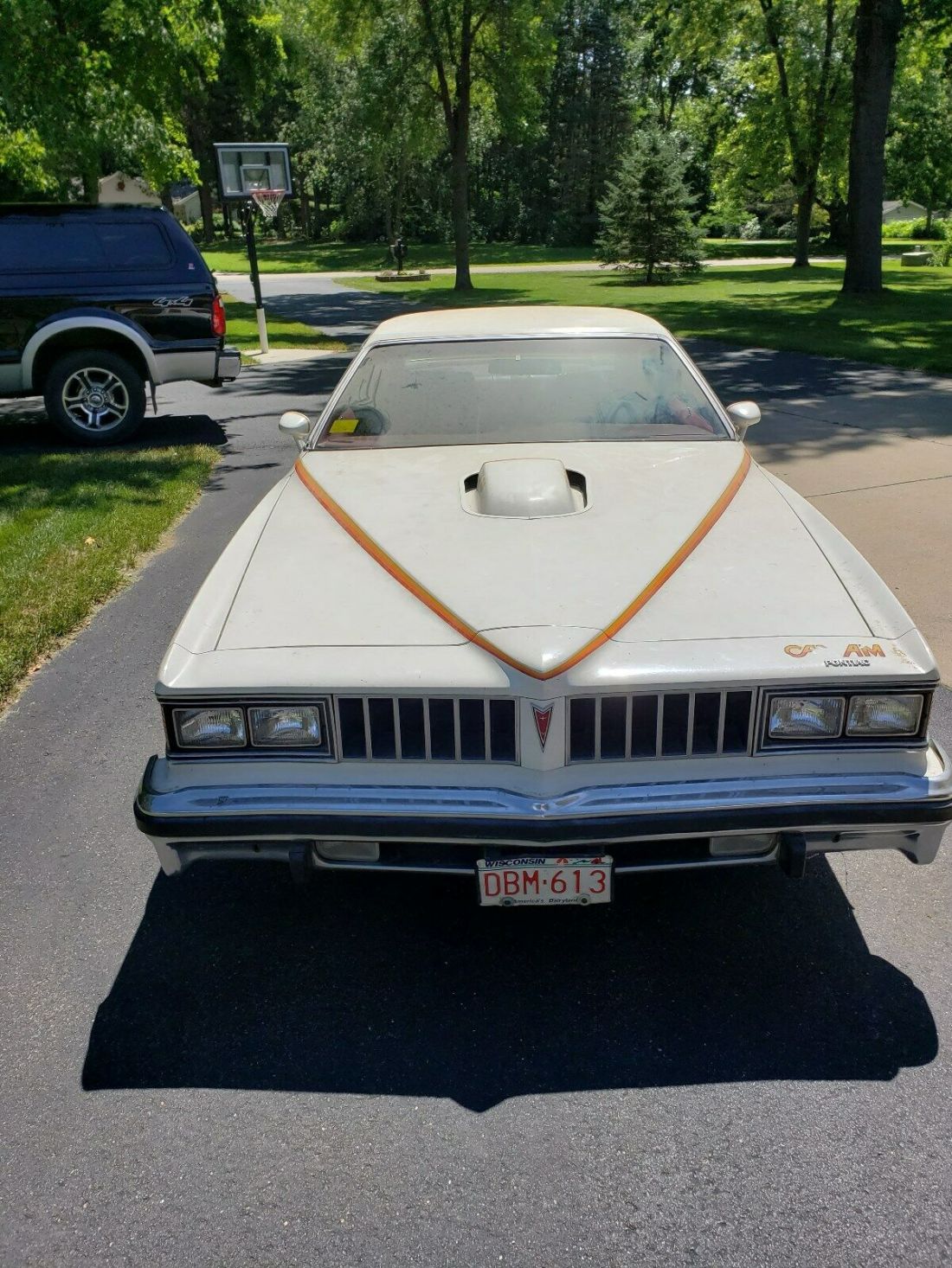 1977 Pontiac Le Mans (Can-Am) 1977 Pontiac Le Mans