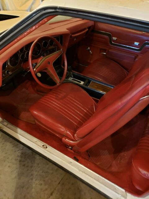 1977 Pontiac Le Mans - photo 10