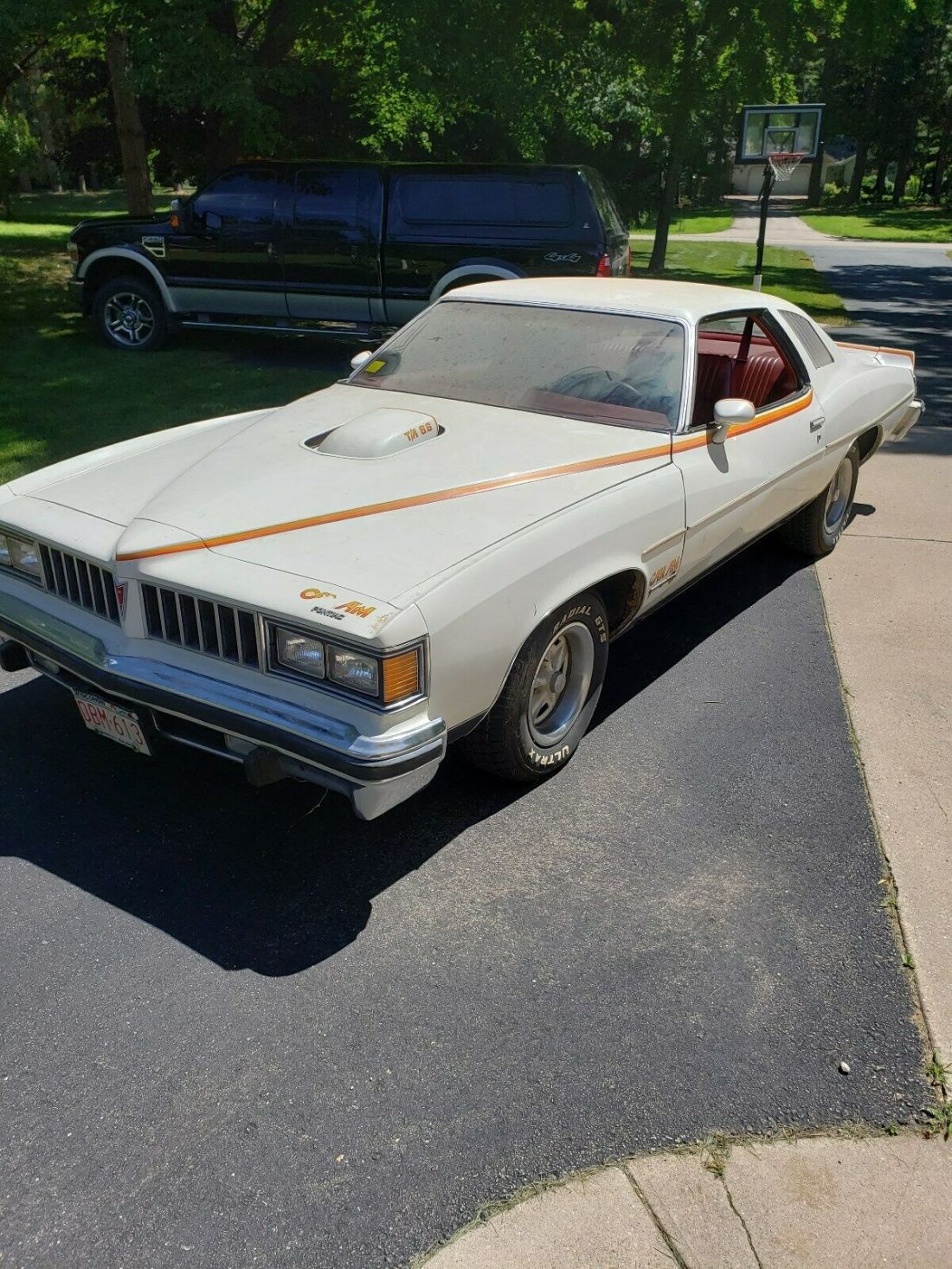 1977 Pontiac Le Mans - photo 2