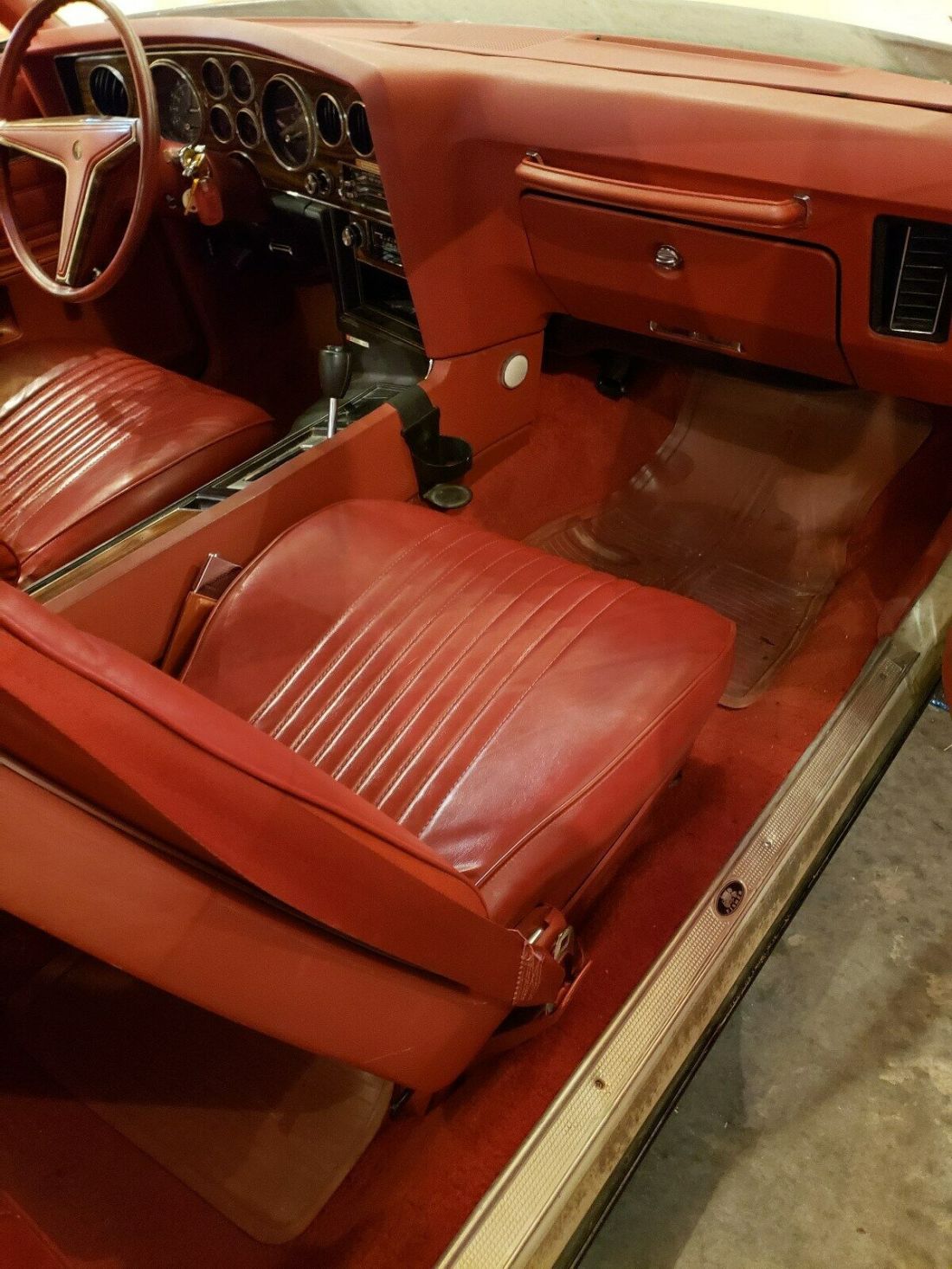 1977 Pontiac Le Mans - photo 9