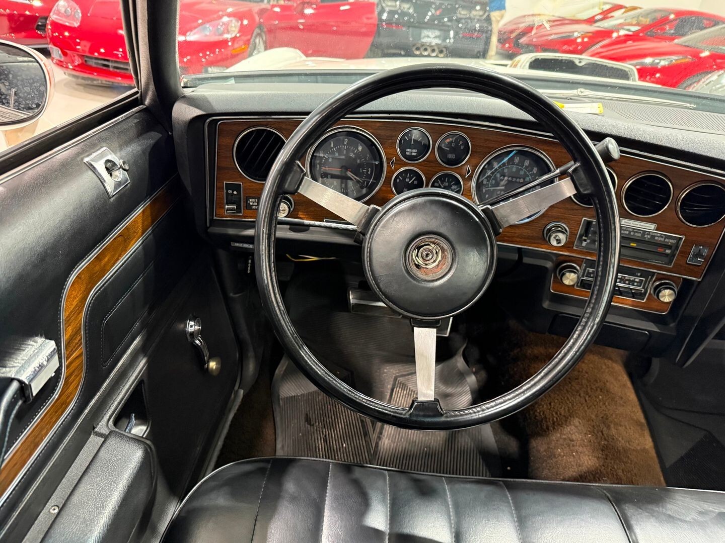 1977 Pontiac Le Mans Can Am 400 c.i., A/C, 1/300, 100% Original, 69k! - photo 9