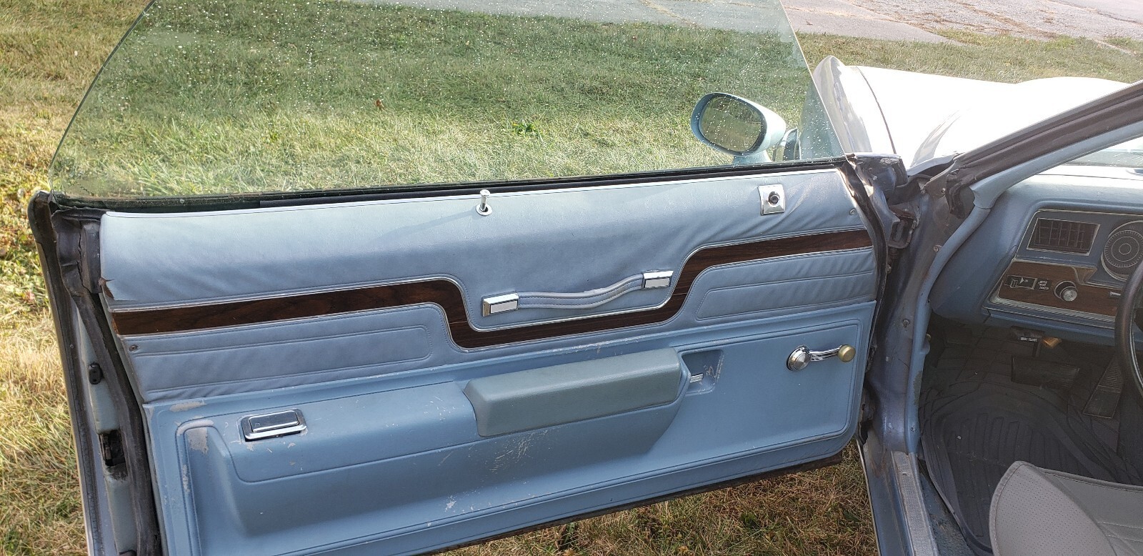 1977 Pontiac Le Mans Sport - photo 12