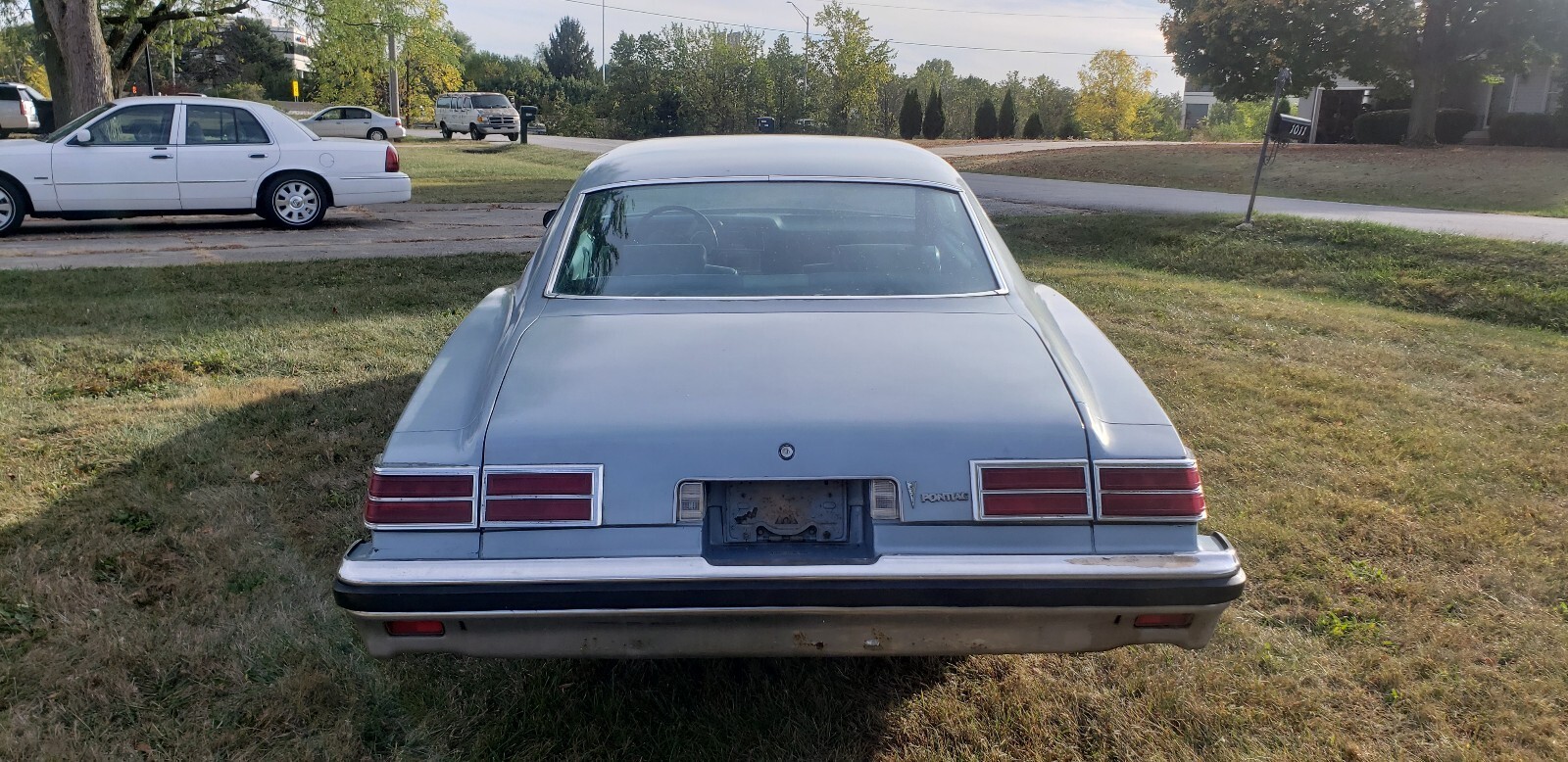 1977 Pontiac Le Mans Sport - photo 3