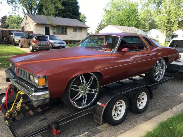 1977 Pontiac Le Mans - photo 2