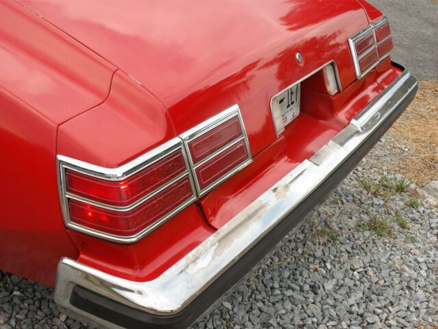 1977 Pontiac Le Mans Sports Coupe - photo 9