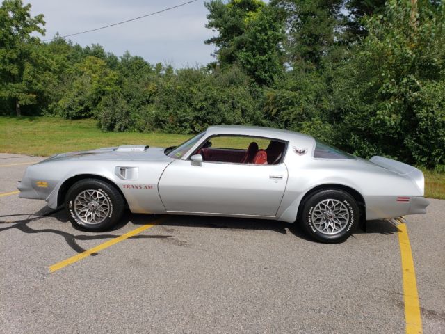 1977 Pontiac Trans Am GORGEOUS STERLING SILVER FIREBIRD TRANS AM - photo 3
