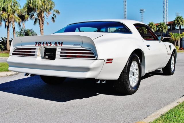 1977 Pontiac Trans Am 6.6L Restored Must See White on Red - photo 3