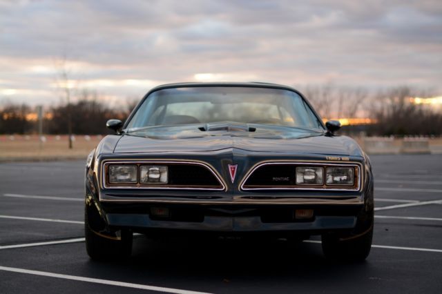 1977 Pontiac Trans Am - photo 2