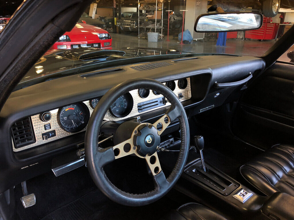 1977 Pontiac Trans Am SE, Y82, Hurst T-tops, W72 400 V8, Auto, No Rust - photo 13