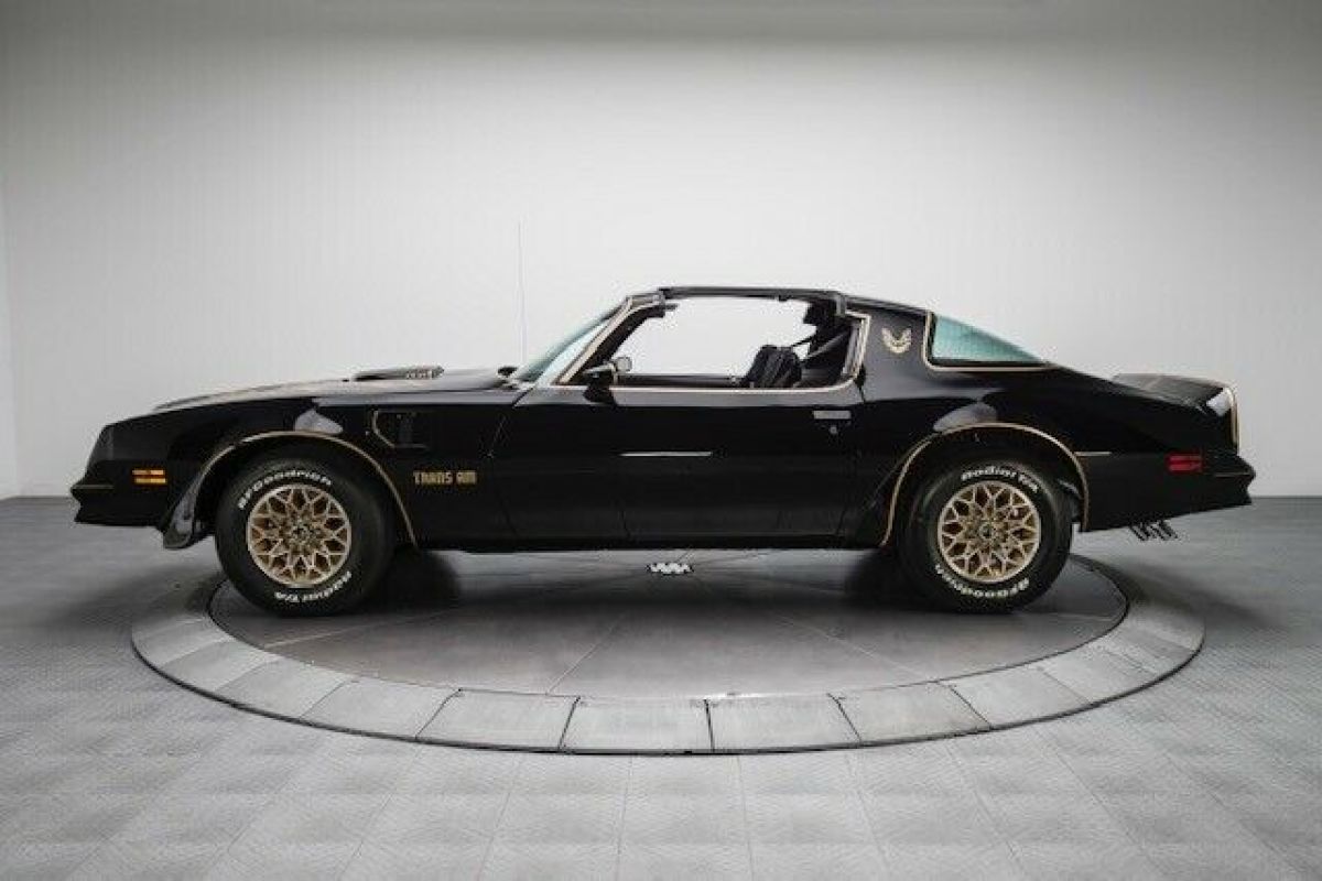 1977 Pontiac Trans Am - photo 11