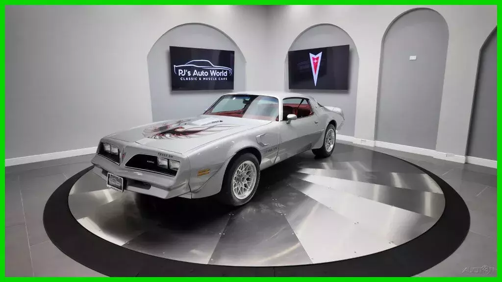 1977 Pontiac Trans Am W72 Performance Package Call 727-252-9149 or 727-686-7932 1977 Pontiac Trans Am Body-off restoration documented history
