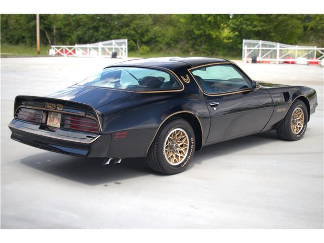1977 Pontiac Y82 Special Edition - photo 4