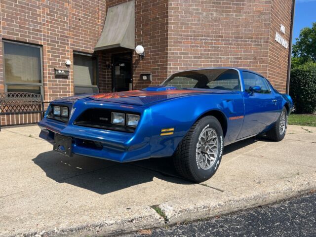 1977 Pontiac Trans Am Z Code 400 PHS 1978 firebrid formula 1979 1977 Pontiac Trans Am - Z Code 400