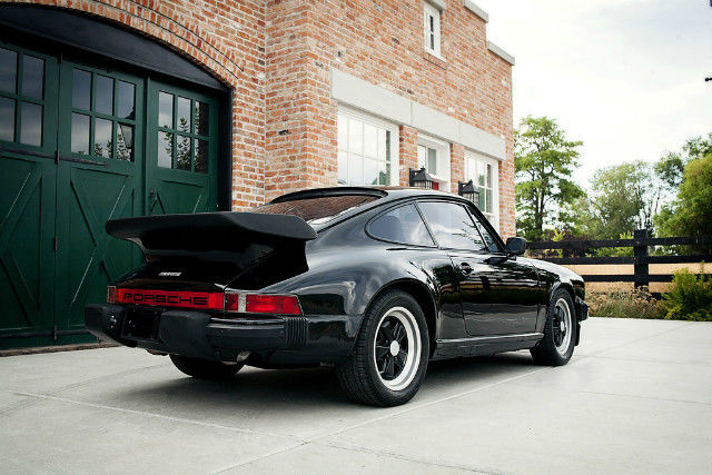 1977 Porsche 911 - photo 10