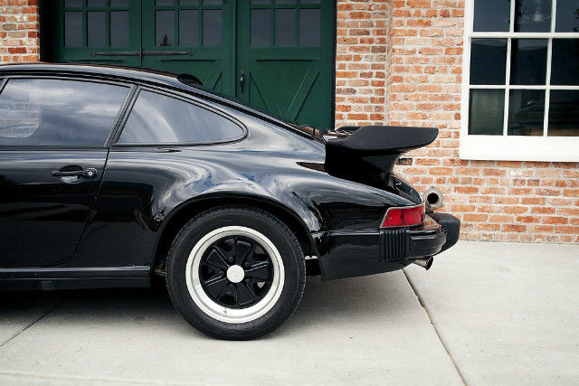 1977 Porsche 911 - photo 6