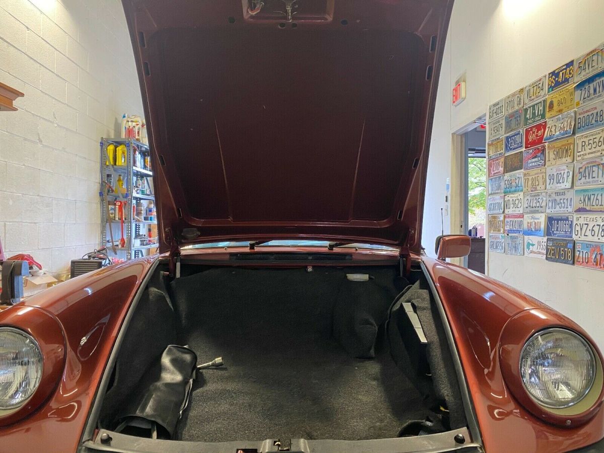 1977 Porsche 911 - 911s Targa - A/C - photo 10