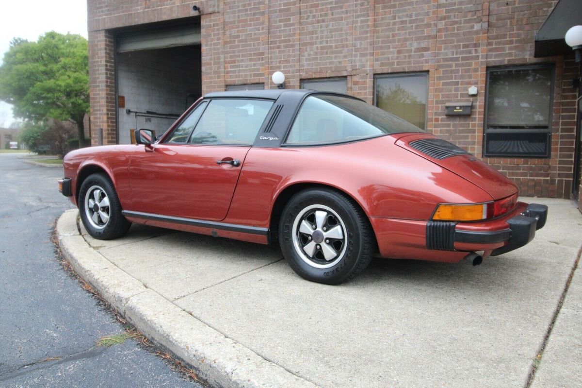 1977 Porsche 911 - 911s Targa - A/C - photo 4