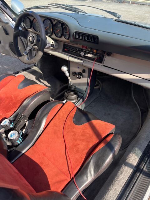 1977 Porsche 911 - photo 12