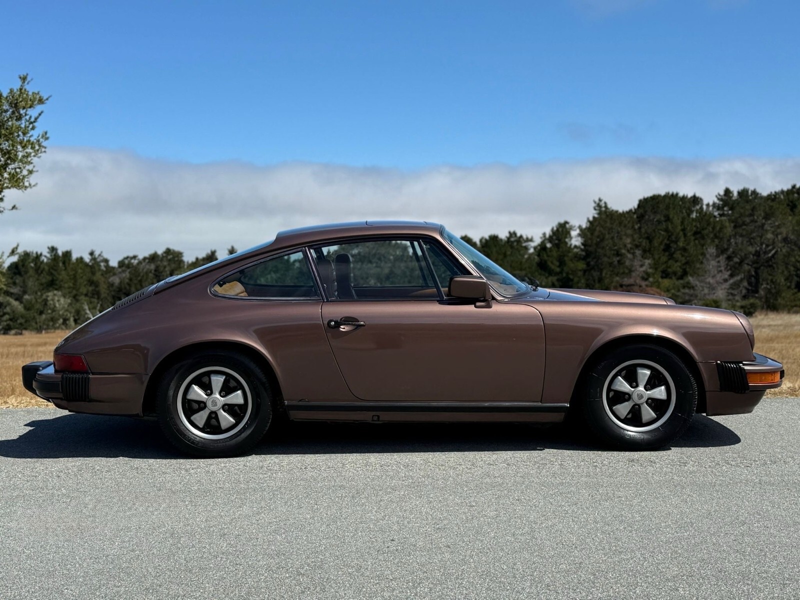 1977 Porsche 911 - photo 2