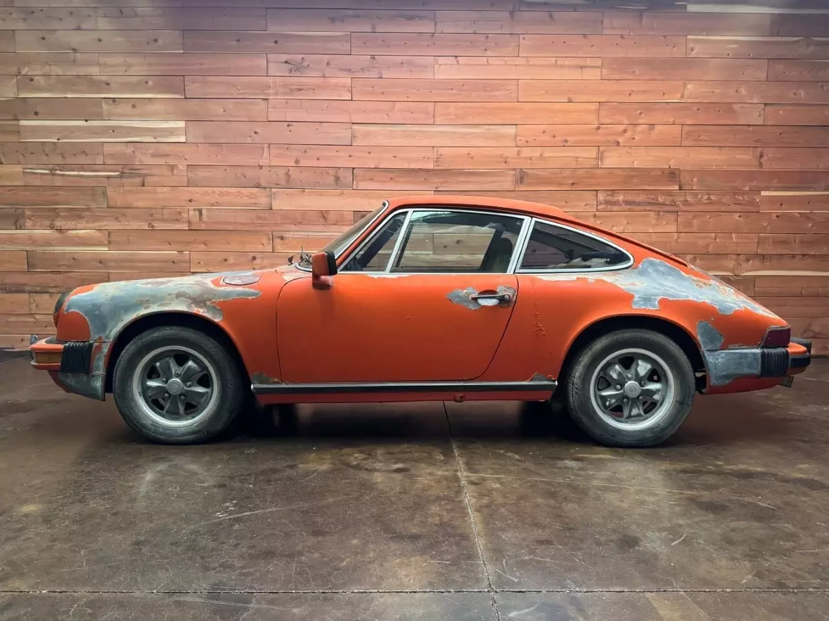 1977 Porsche 911 S Slicktop Coupe - Factory Talbot Yellow, Engine Turns by Hand 1977 Porsche 911