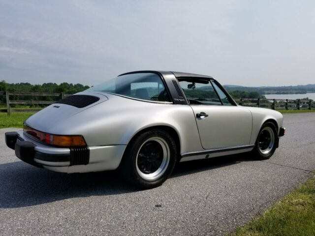 1977 Porsche 911 Targa - photo 7