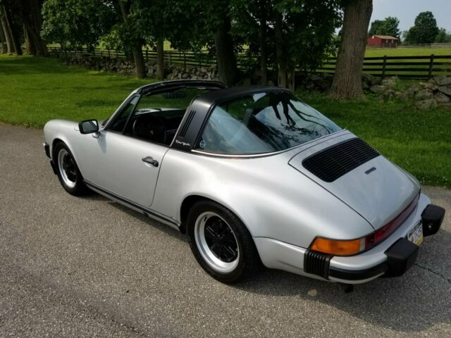 1977 Porsche 911 Targa - photo 9