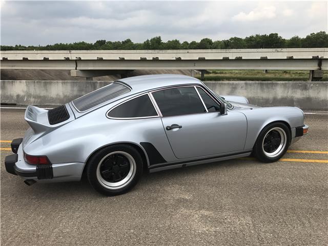 1977 Porsche 911 -- - photo 8