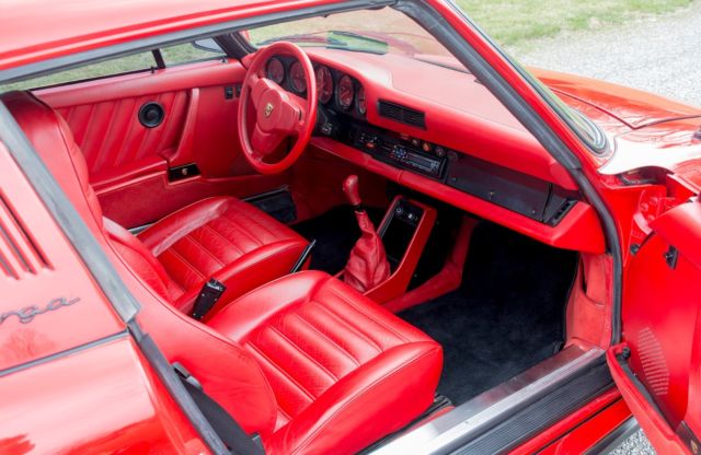 1977 Porsche 911 - photo 12