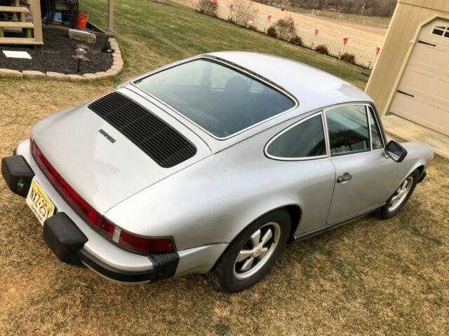 1977 Porsche 911 Coupe - photo 6