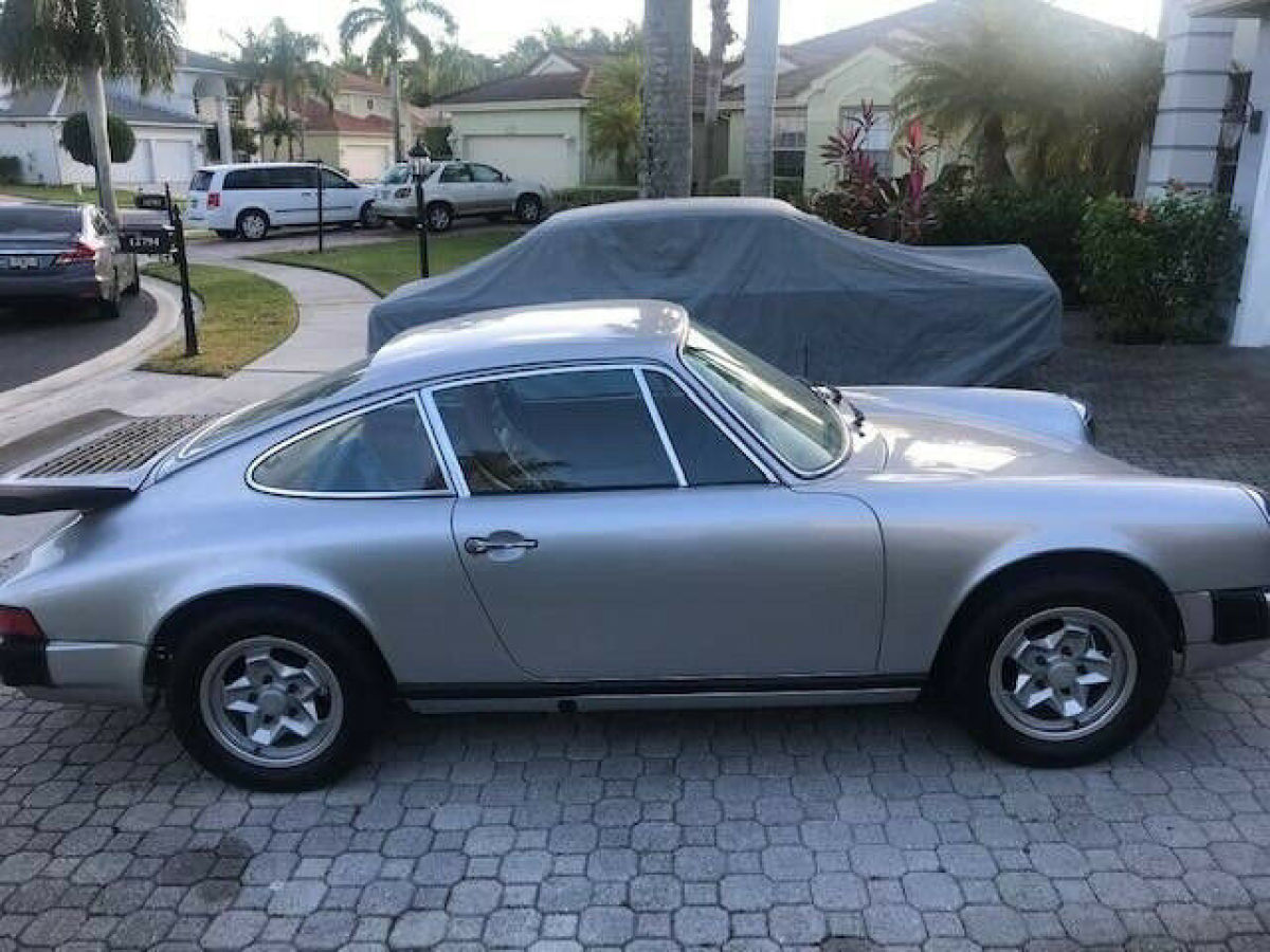 1977 Porsche 911 S - photo 5