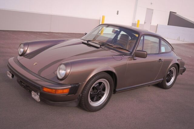 1977 Porsche 911 S - photo 7