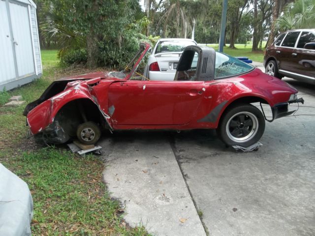 **1977 PORSCHE 911S ROLLER SMASHED HAS CLEAN MICHIGAN TITLE** 1977 Porsche 911 CONVERTABLE