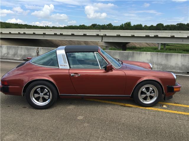 1977 Porsche 911 - photo 9