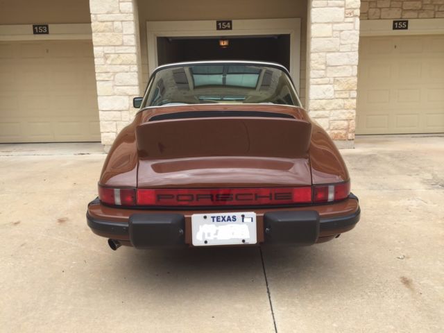 1977 Porsche 911 S - photo 2