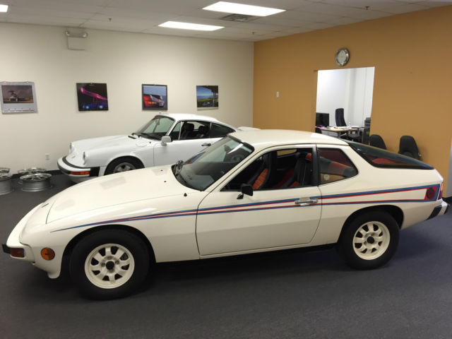 1977 Porsche 924 Martini Edition