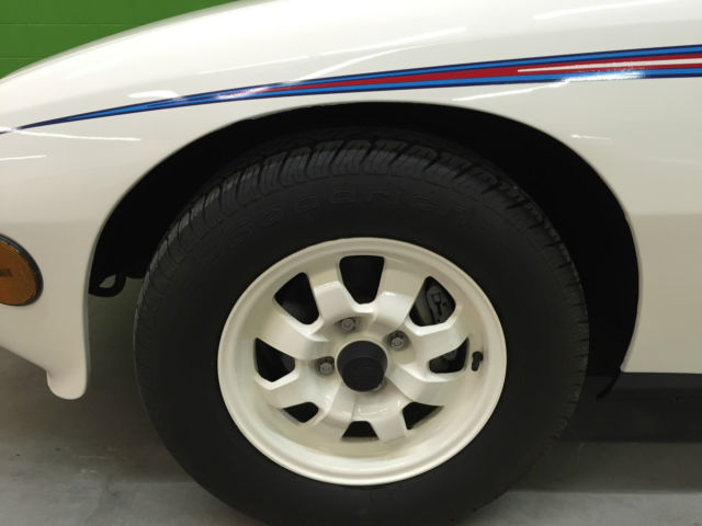 1977 Porsche 924 Martini Edition - photo 3