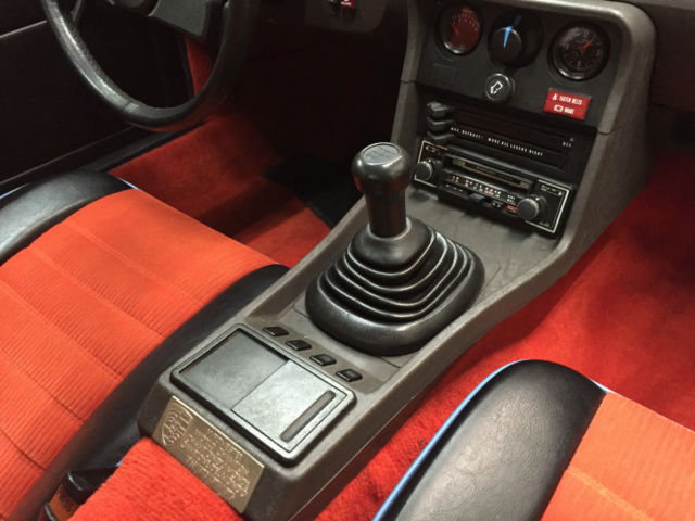 1977 Porsche 924 Martini Edition - photo 6