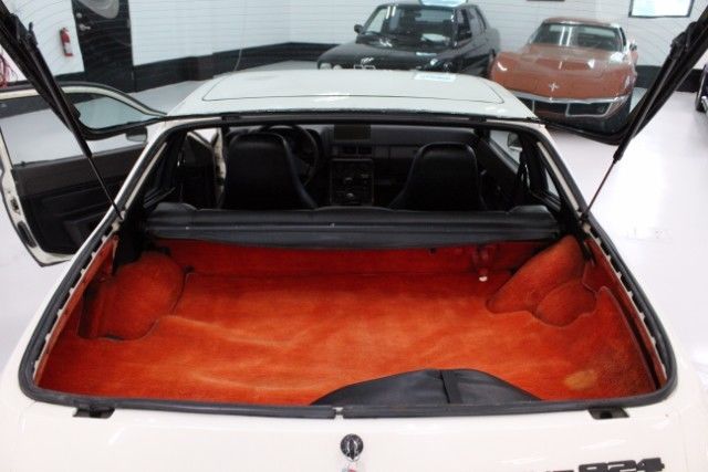 1977 Porsche 924 -- - photo 13