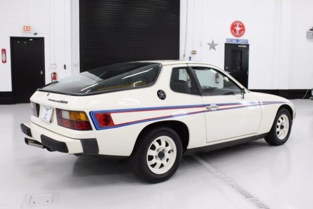 1977 Porsche 924 -- - photo 6