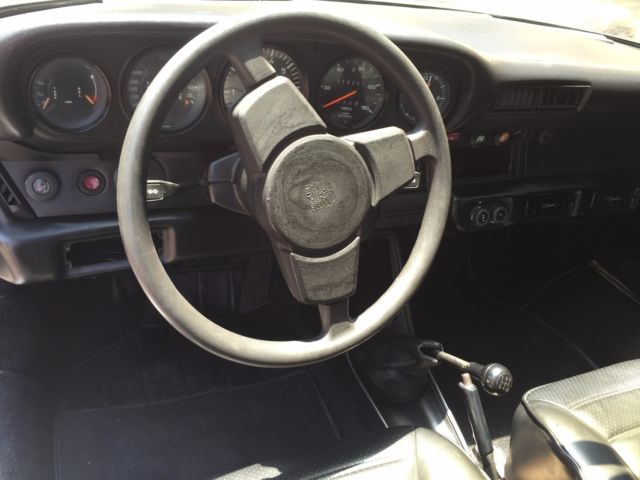 1977 Porsche 911 SC - photo 6