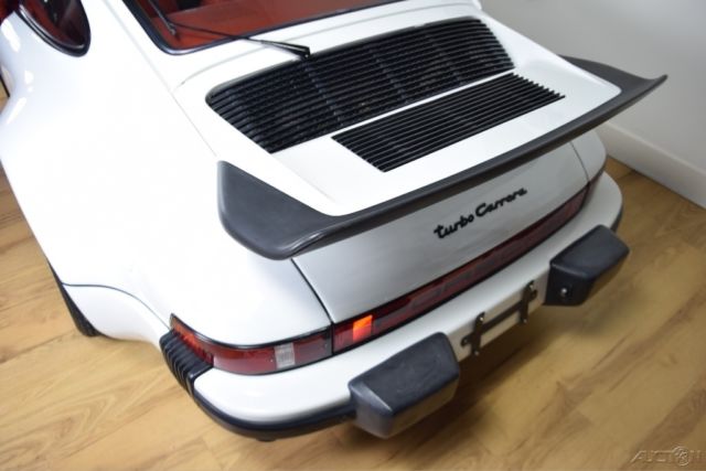 1977 Porsche 911 - photo 12