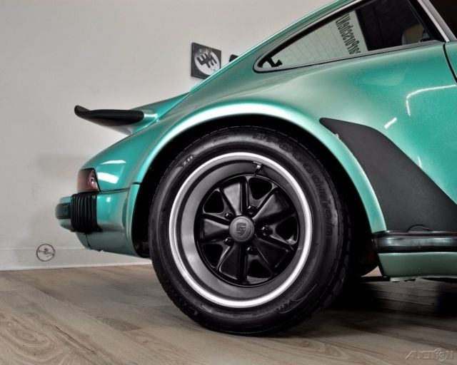 1977 Porsche 911 Cork Leather - photo 7
