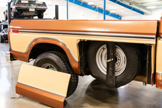1977 Ford F-350 Ranger XLT / Camper Special - photo 10