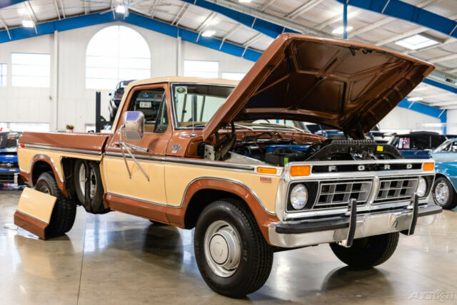 1977 Ford F-350 Ranger XLT / Camper Special - photo 11
