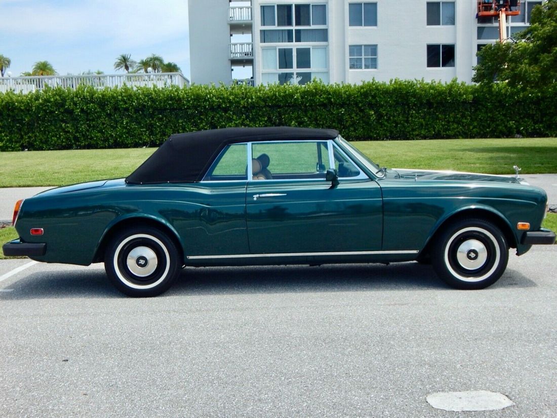 1977 Rolls-Royce Corniche - photo 2