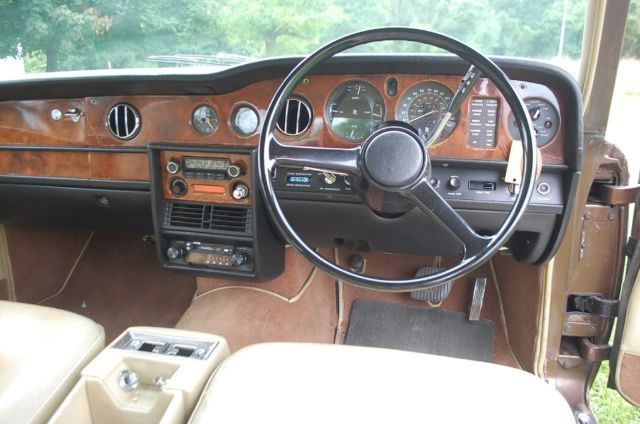 1977 Rolls-Royce Silver Shadow - photo 12